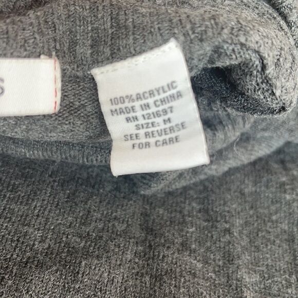 NWT Bill Blass Women’s Sweater Size M - Picture 4 of 6